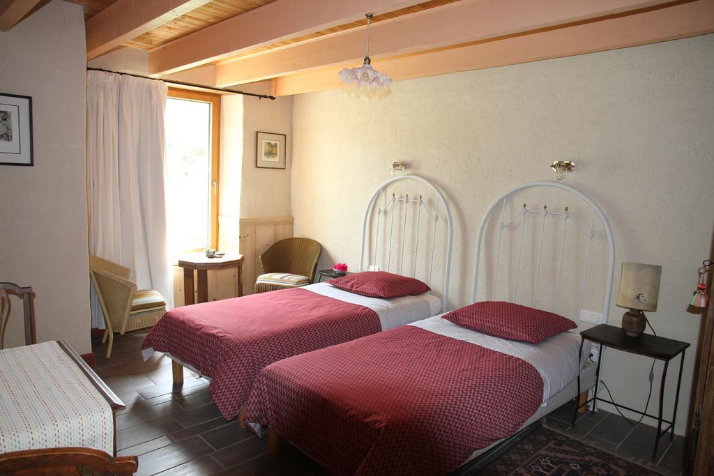 Chambres D'Hotes Du Vent Solaire Plozevet Екстер'єр фото